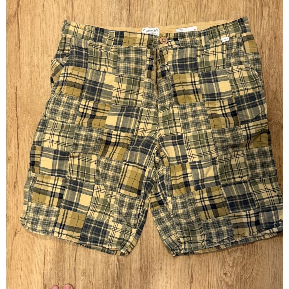 Matix 100 Percent Cotton Size 30 Patchwork Plaid Shorts Green Tan Preppy Y2K